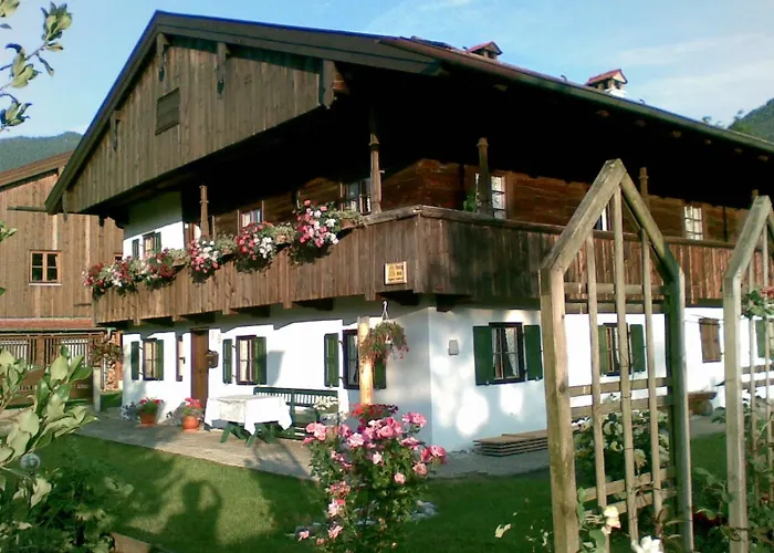 Landgasthof Kirchmayer ホテル ファルハント
