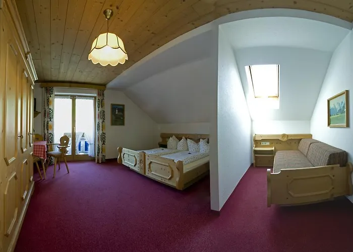 Landgasthof Kirchmayer ホテル 2*