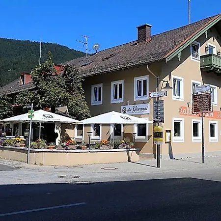 Landgasthof Kirchmayer 2* Farchant
