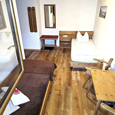 Landgasthof Kirchmayer 2* Farchant